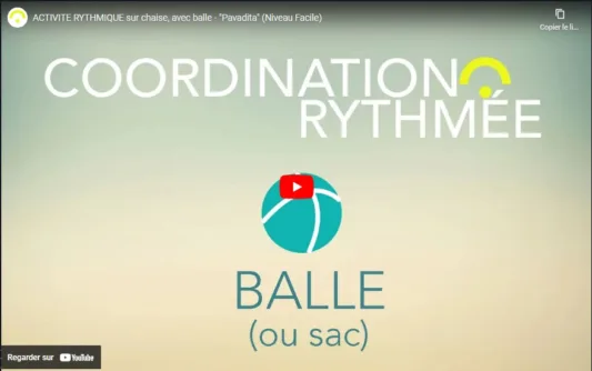 ACTIVITE RYTHMIQUE sur chaise, avec balle – « Pavadita » (facile)